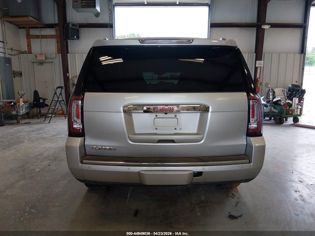 GMC Yukon Denali