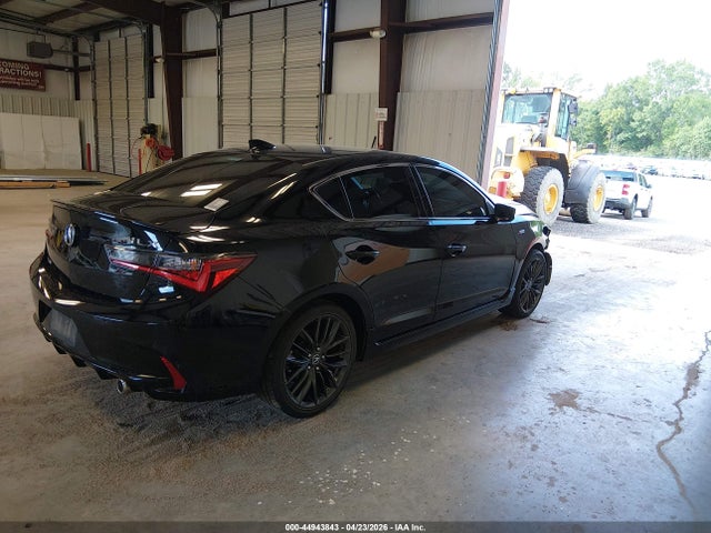 Acura ILX