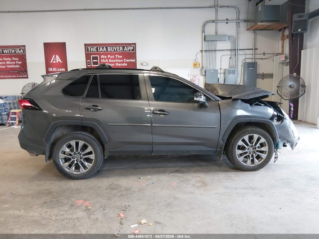 Toyota RAV4 Xle Premium