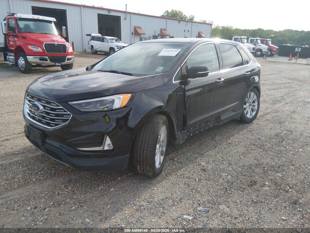 Ford Edge Titanium