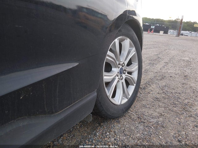 Ford Edge Titanium