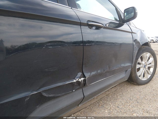 Ford Edge Titanium