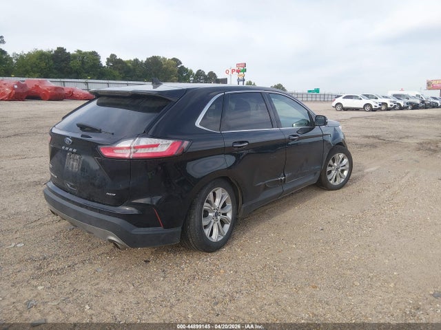 Ford Edge Titanium