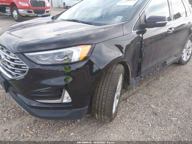 Ford Edge Titanium