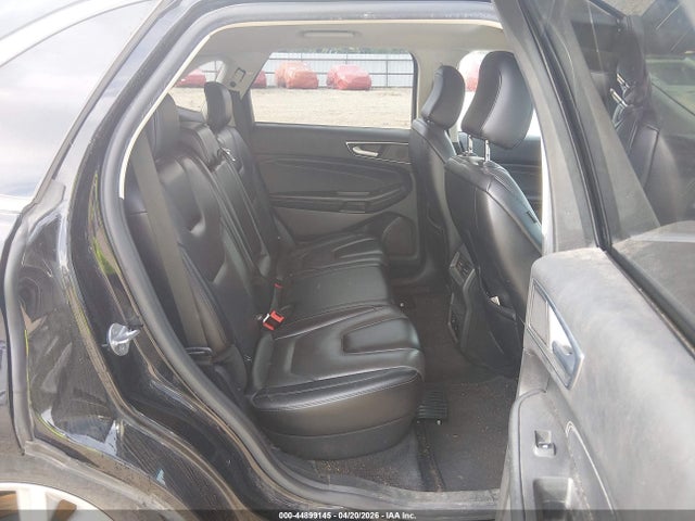 Ford Edge Titanium
