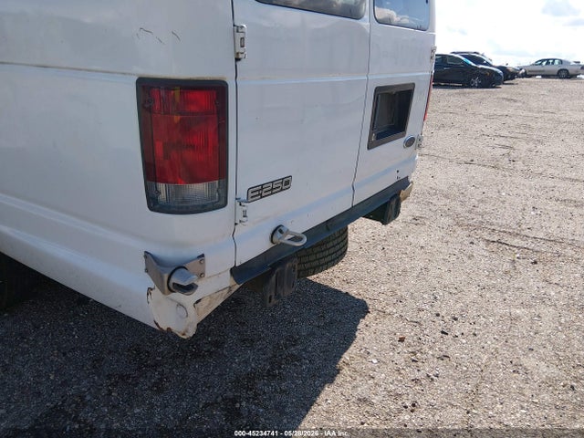 Ford E-250