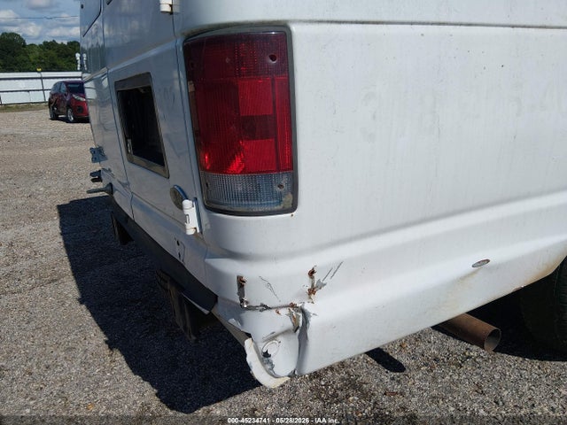 Ford E-250