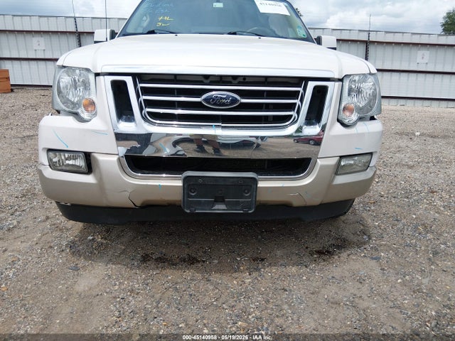 Ford Explorer Eddie Bauer