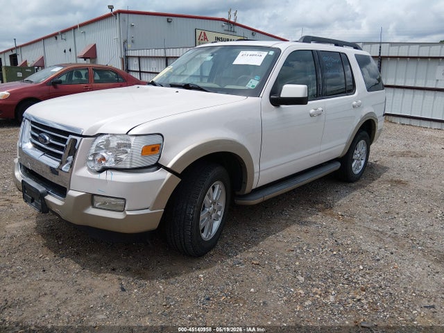 Ford Explorer Eddie Bauer