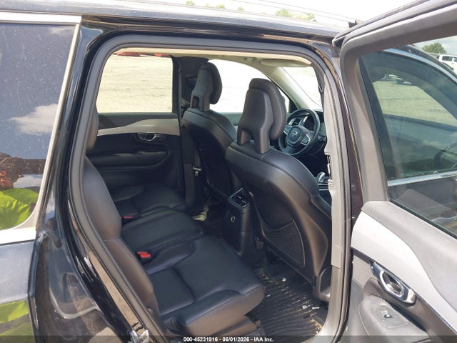 Volvo Xc90 Hybrid T8 Momentum
