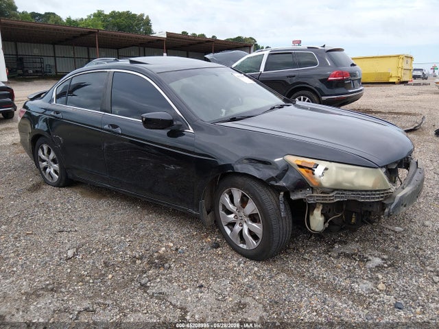 Salvage Honda Accord Image