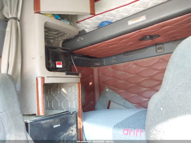Freightliner Cascadia 125