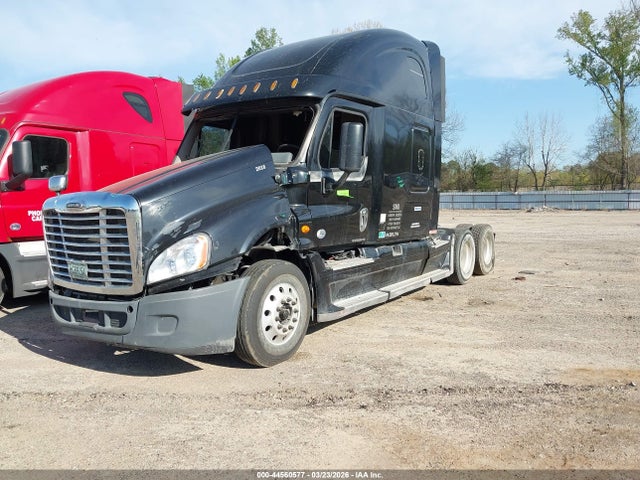 Freightliner Cascadia 125