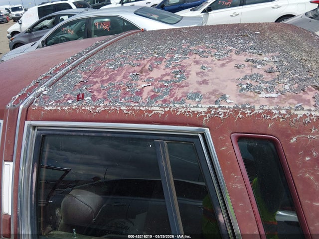 Lincoln Towncar Signature