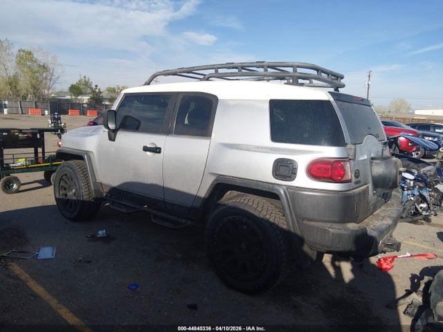 Toyota FJ Cruiser