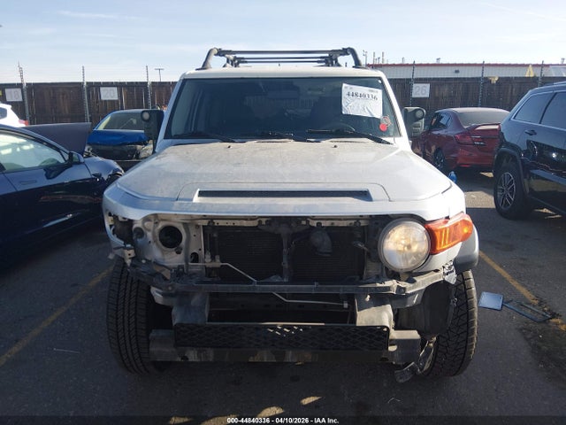 Toyota FJ Cruiser