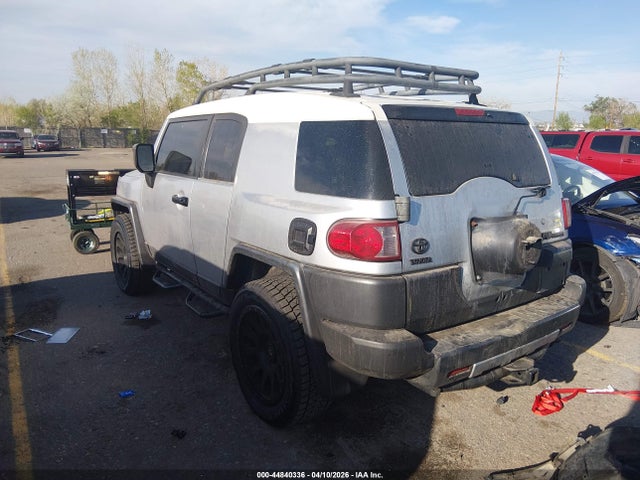 Toyota FJ Cruiser