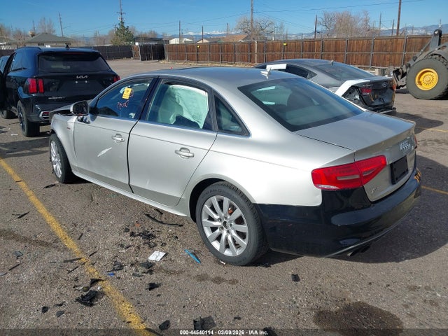 Audi A4 2.0t Premium