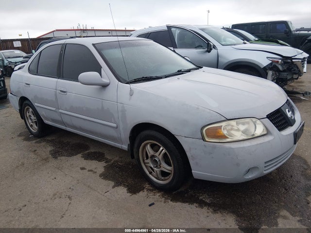 Salvage Nissan Sentra Image
