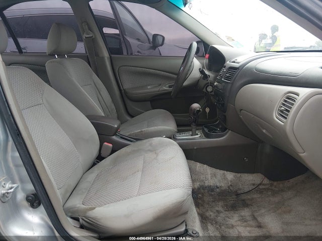 Nissan Sentra 1.8s