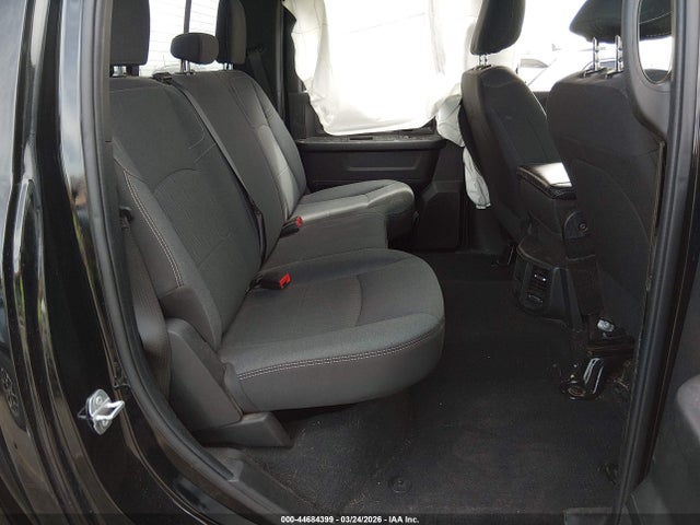 Ram 2500 Tradesman  4x4 6'4 Box