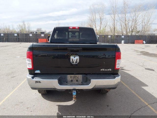 Ram 2500 Tradesman  4x4 6'4 Box