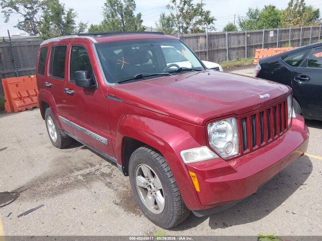 Salvage Jeep Liberty Image