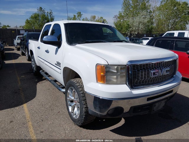 Salvage GMC Sierra 1500 Image