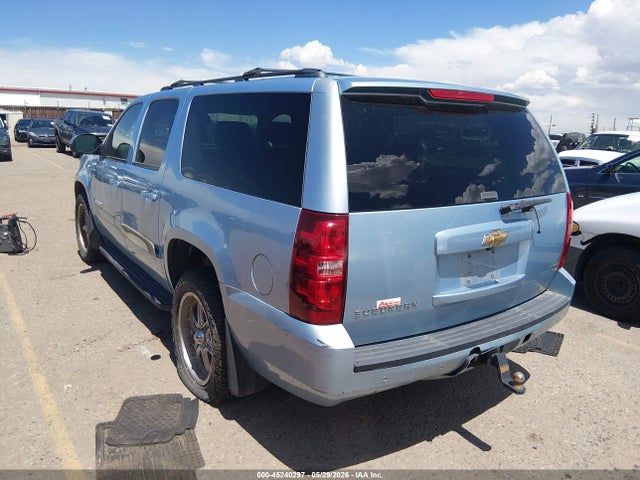 Chevrolet Suburban 1500 Ls