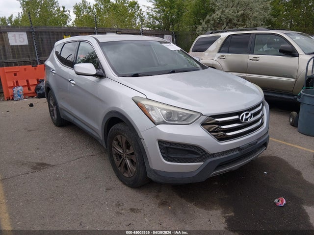 Salvage Hyundai SANTA FE Image