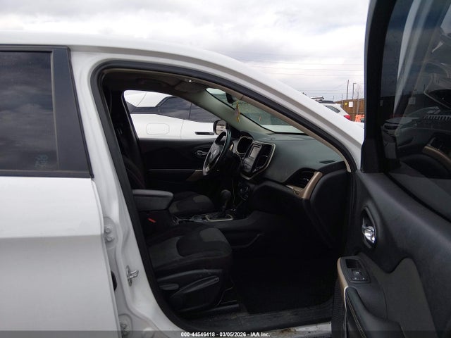 Jeep Cherokee Sport