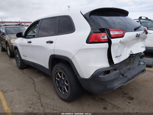 Jeep Cherokee Sport