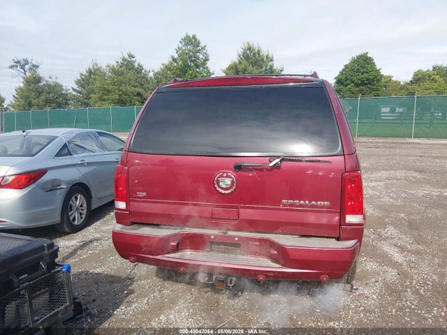 Cadillac Escalade Standard