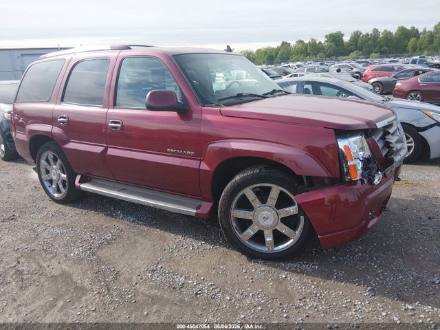 Salvage Cadillac Escalade Image