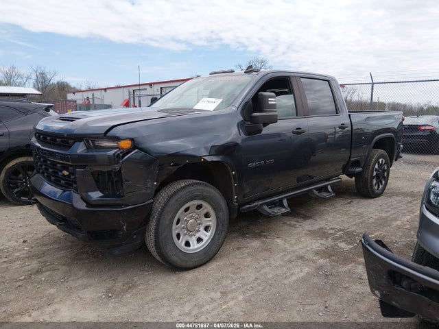 Chevrolet Silverado 2500 4wd  Standard Bed Custom
