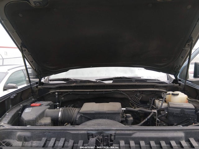 Chevrolet Silverado 2500 4wd  Standard Bed Custom