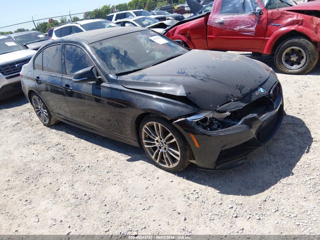 Salvage BMW 3 Series Image