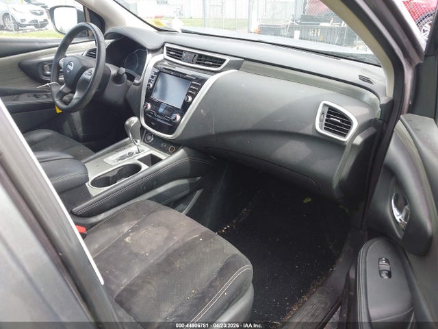 Nissan Murano Sv