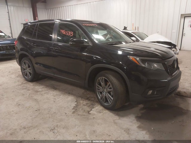 Salvage Honda Passport Image