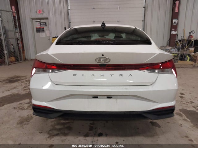 Hyundai ELANTRA Sel