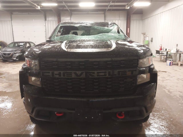 Chevrolet Silverado 1500 4wd  Short Bed Custom Trail Boss