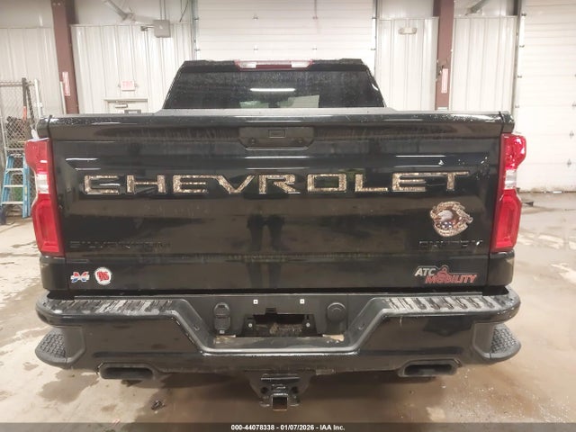 Chevrolet Silverado 1500 4wd  Short Bed Custom Trail Boss