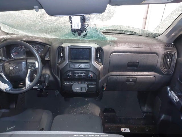 Chevrolet Silverado 1500 4wd  Short Bed Custom Trail Boss