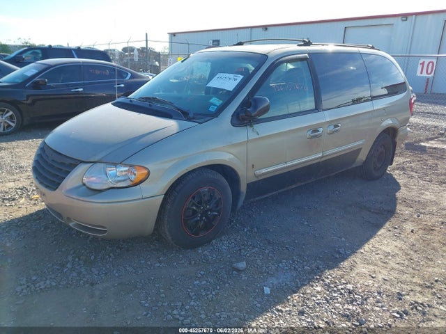 Chrysler Town & Country Touring