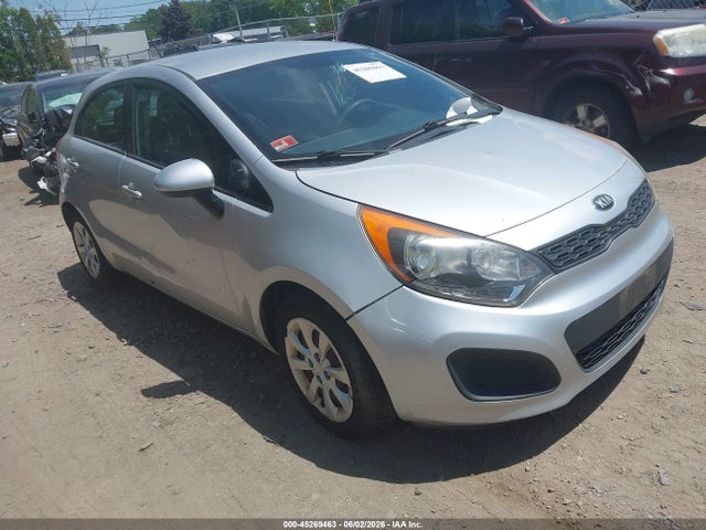 Salvage Kia Rio Image