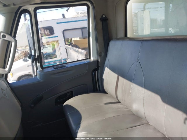 International Durastar 4300