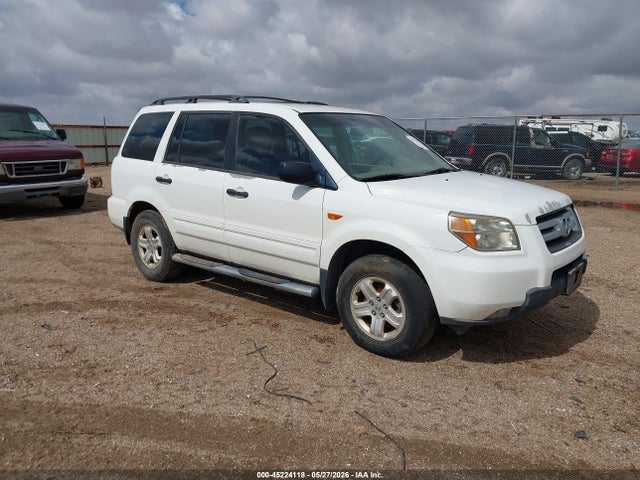 Salvage Honda Pilot Image