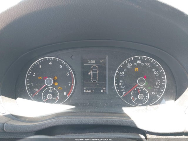 Volkswagen Passat 1.8t Sport