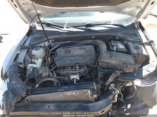 Volkswagen Passat 1.8t Sport