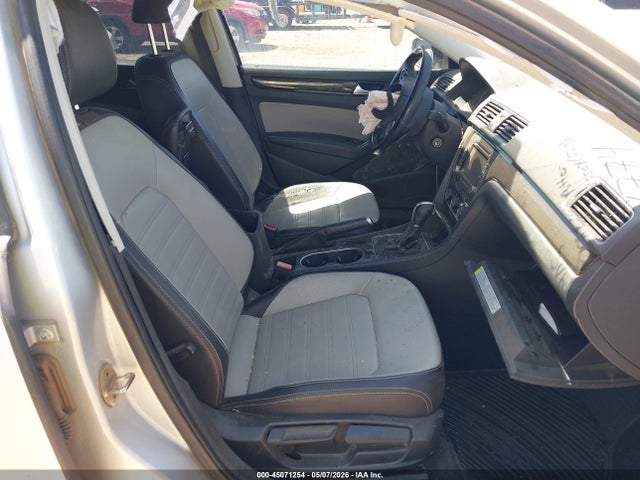 Volkswagen Passat 1.8t Sport